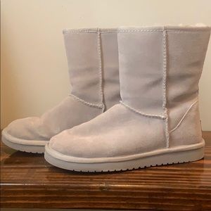 Ugg like winter boot